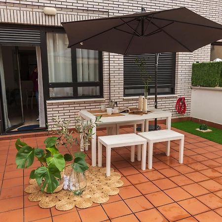 Apartmán La Terraza De La Vega - Ubicacion Inmejorable , Wifi , Terraza Y Parking Gratuito Oviedo Exteriér fotografie