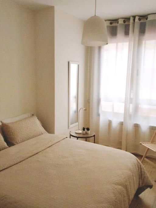 Apartmán La Terraza De La Vega - Ubicacion Inmejorable , Wifi , Terraza Y Parking Gratuito Oviedo Exteriér fotografie