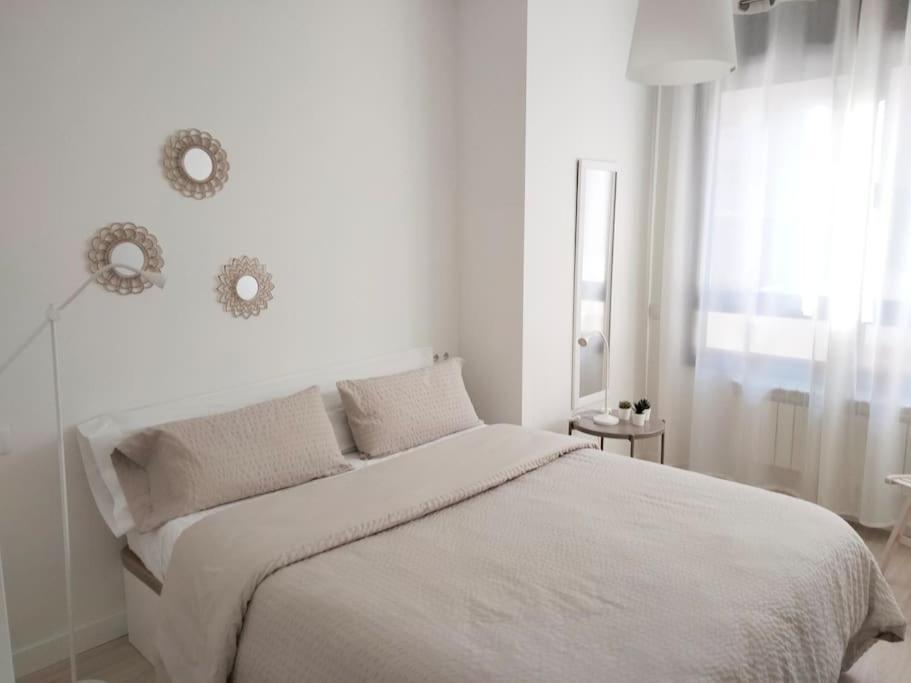 Apartmán La Terraza De La Vega - Ubicacion Inmejorable , Wifi , Terraza Y Parking Gratuito Oviedo Exteriér fotografie