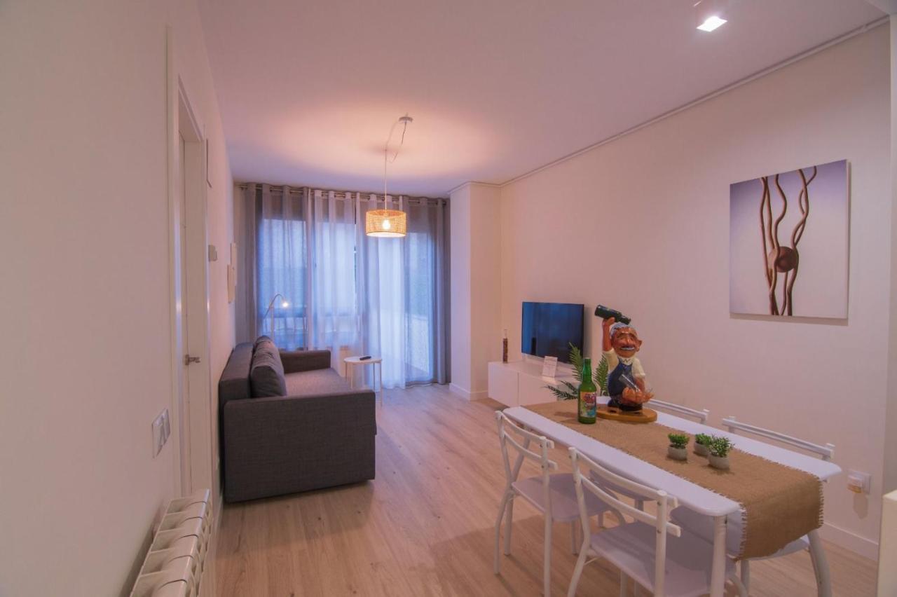Apartmán La Terraza De La Vega - Ubicacion Inmejorable , Wifi , Terraza Y Parking Gratuito Oviedo Exteriér fotografie