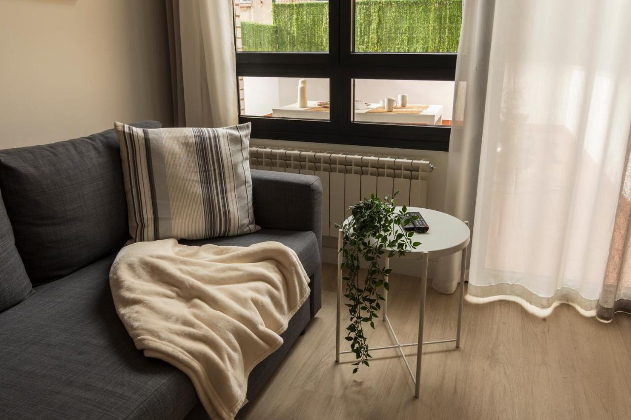 Apartmán La Terraza De La Vega - Ubicacion Inmejorable , Wifi , Terraza Y Parking Gratuito Oviedo Exteriér fotografie